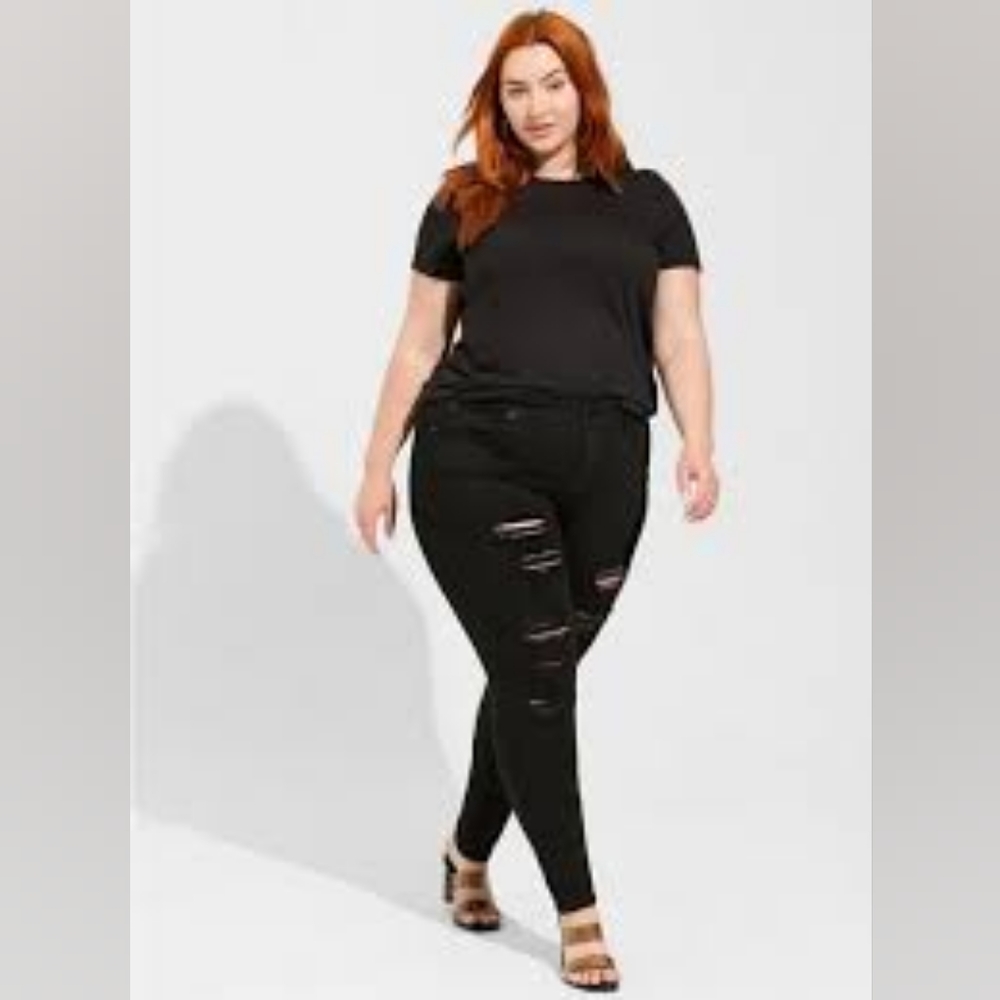 Black Torrid Bombshell Skinny Jeans Size 20
